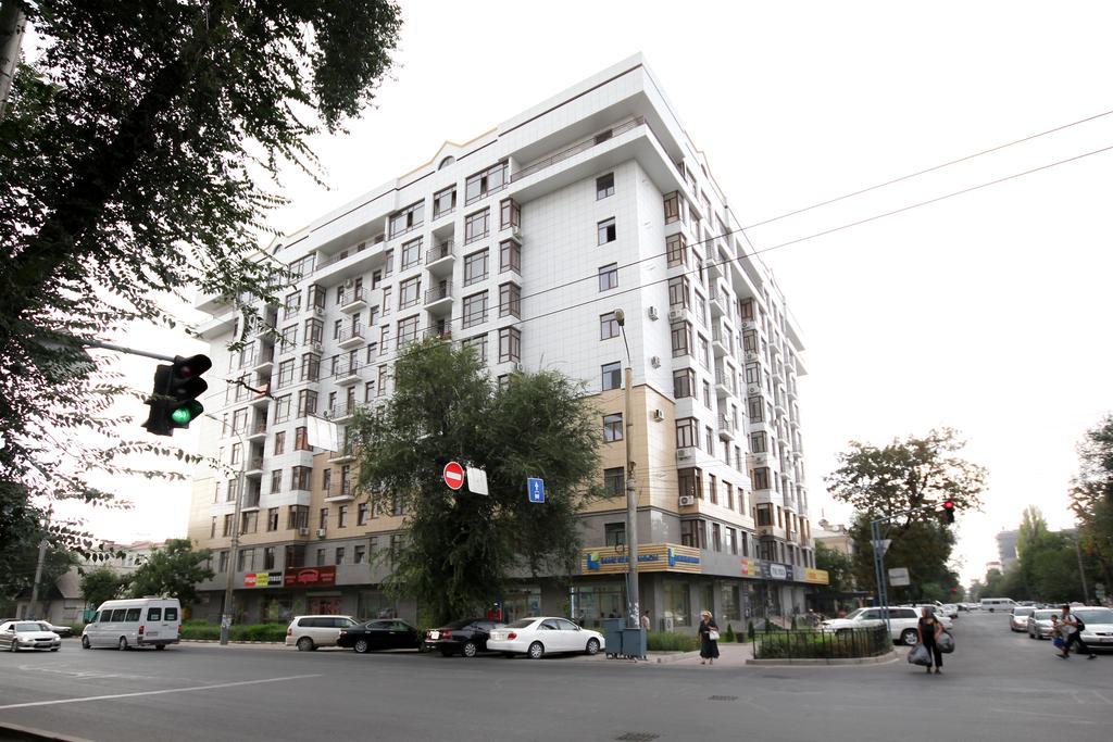 Oscar'S Apartments Bișkek Exterior foto